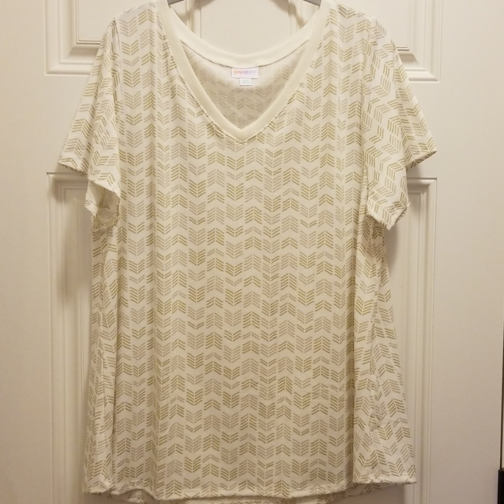 LuLaRoe Christ T size XL